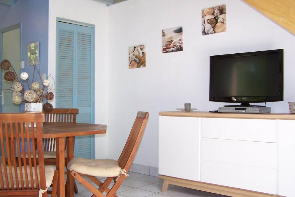 Maison Avec Jardin Clos. Animaux Acceptes - Wifi - Proche Plages De La Trinite Sur Mer Et Carnac Экстерьер фото
